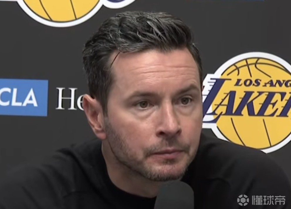 雷迪克:这是个防守糟糕的夜晚,我们有意识让詹姆斯接球进攻